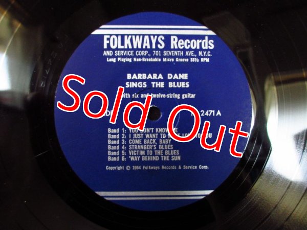 画像3: Barbara Dane / Sings The Blues With 12 And 6 String Guitar (3)