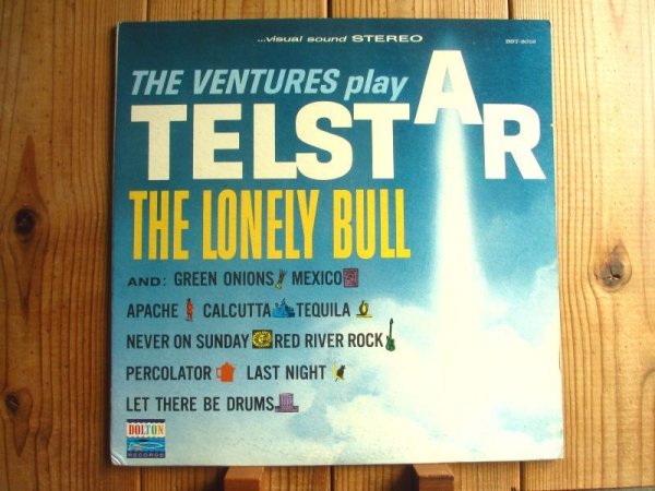 画像1: The Ventures / The Ventures Play Telstar, The Lonely Bull (1)