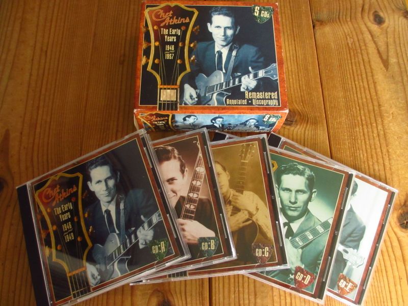Chet Atkins / The Early Years 1946 - 1957 (5枚組CD BOX)